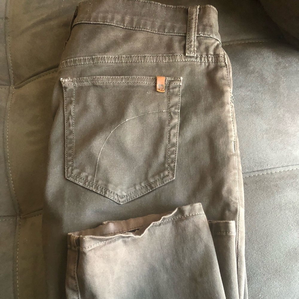Jeans for more men